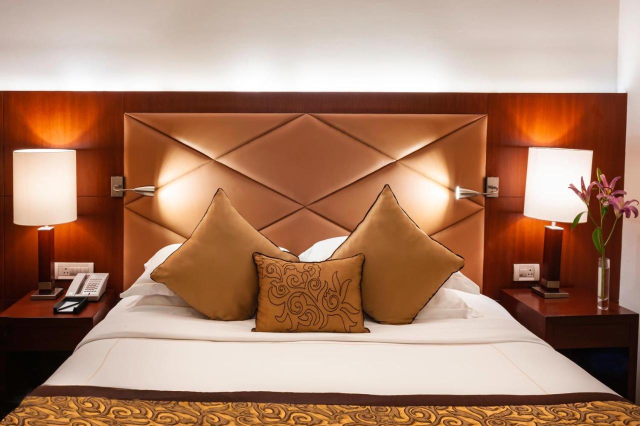 Taj Chandigarh Luaran gambar A bedroom at the Taj Bengal